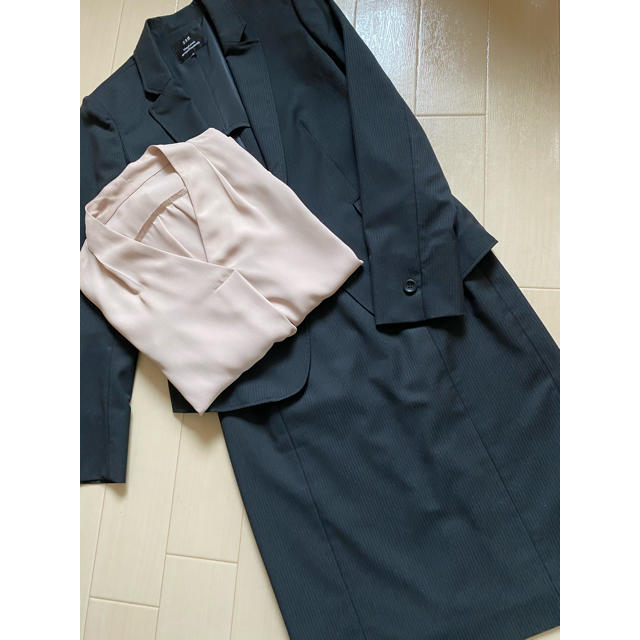 れいちぇる様専用✨なんと!ブラウス付きスーツ【23区】-