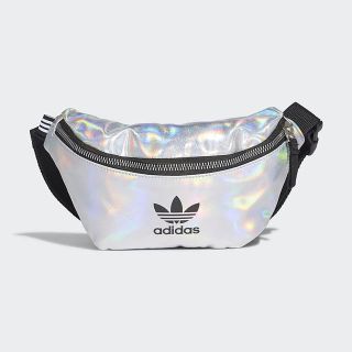 アディダス(adidas)のメタリック ウエストバッグ(ボディバッグ/ウエストポーチ)