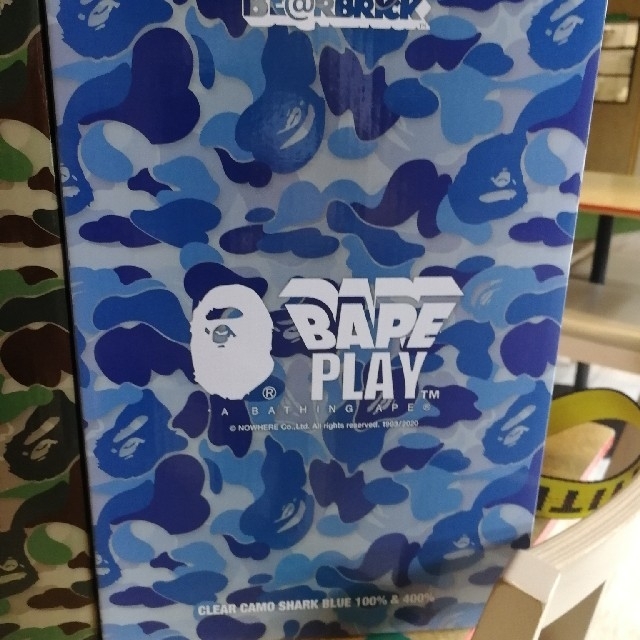 MEDICOM TOY(メディコムトイ)のBAPE BE@RBRICK 100% 400 % 3体セット ベアブリック エンタメ/ホビーのフィギュア(その他)の商品写真