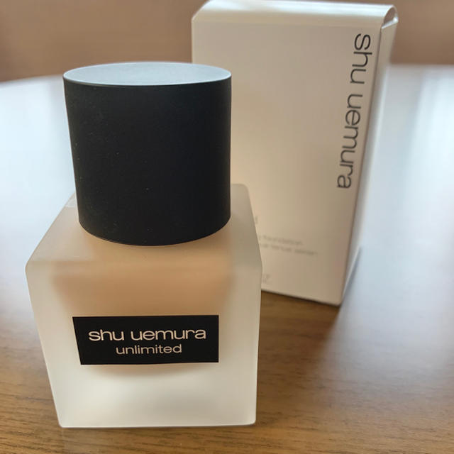 shu uemura(シュウウエムラ)のシュウウエムラ  アンリミテッド ラスティング フルイド 574 コスメ/美容のベースメイク/化粧品(ファンデーション)の商品写真