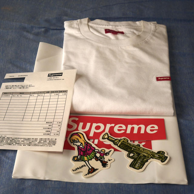 Supreme(シュプリーム)のsupreme small box tee 白　ホワイト　スモール　ボックス メンズのトップス(Tシャツ/カットソー(半袖/袖なし))の商品写真