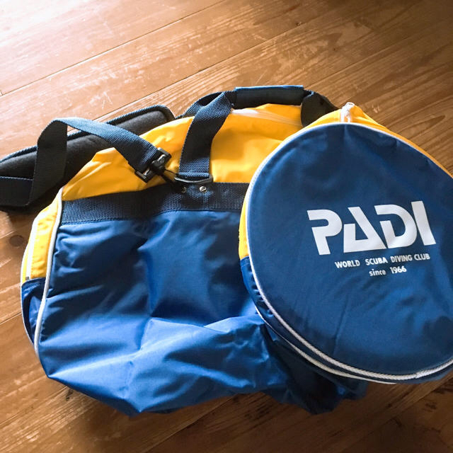 PADI  ドラムバック 非売品 メンズのバッグ(ドラムバッグ)の商品写真