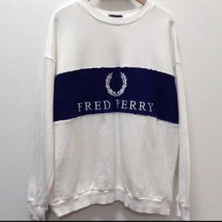 フレッドペリー(FRED PERRY)のFRED PERRY × BEAMS  別注　ロゴ切替　スウェットクルーネック(スウェット)