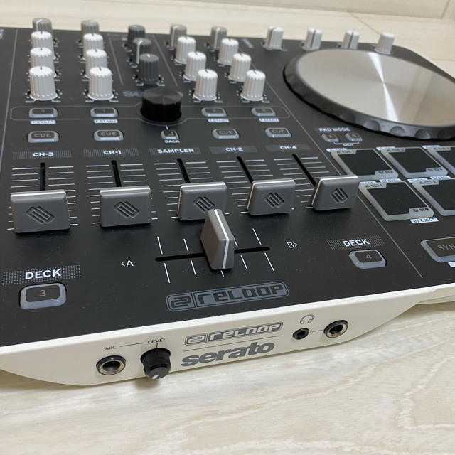 reloop beatmix4 PCDJコントローラー ≪超目玉☆12月≫ brcstarch.com.br