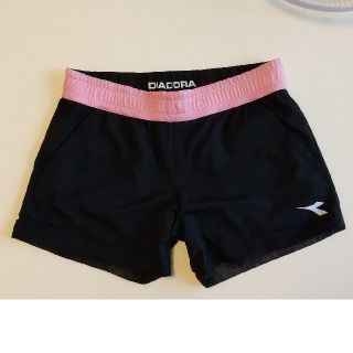 ディアドラ(DIADORA)のDIADORA テニスウェア リバーシブル ショートパンツ レディース(ウェア)