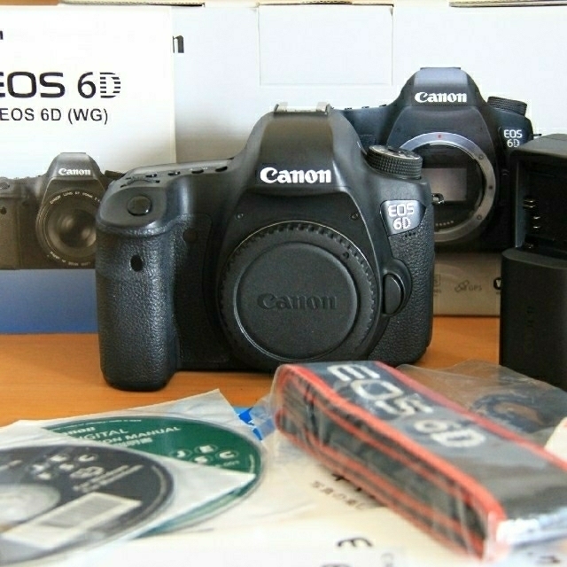 Canon(キヤノン)のキヤノン  CANON EOS 6D  元箱付美品 スマホ/家電/カメラのカメラ(デジタル一眼)の商品写真