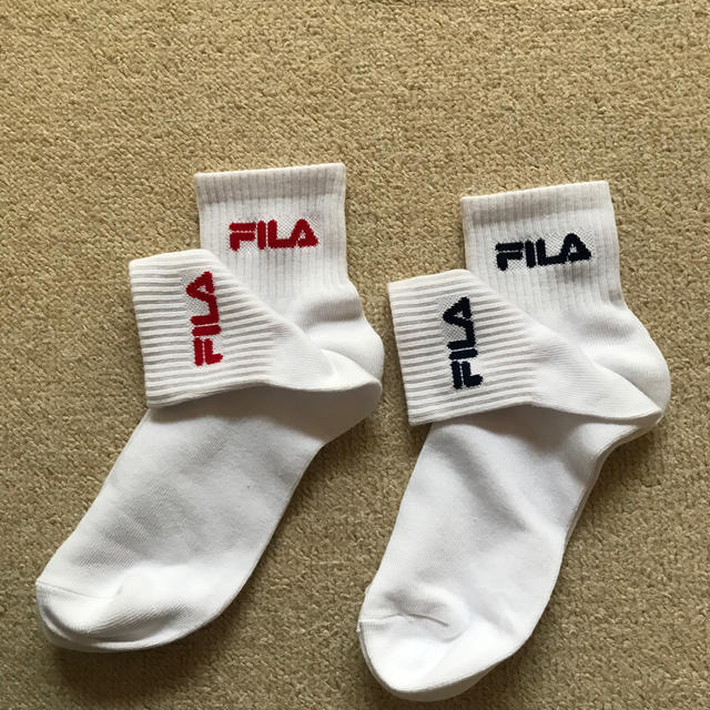 FILA(フィラ)の⭐︎新品　FILA ⭐︎ 靴下 ソックス　2足組　白　サイズ　23〜25cm レディースのレッグウェア(ソックス)の商品写真
