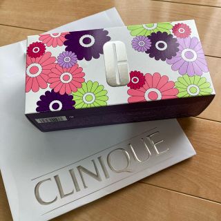 クリニーク(CLINIQUE)のクリニーク　ノベルティセット(チーク/フェイスブラシ)