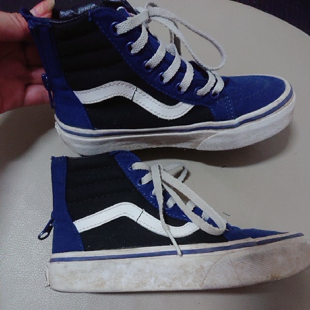 VANS 値下げ中☆VANS オールドスクール スニーカー☆US☆17cm☆の通販 by まゆちゃーん's shop|ヴァンズならラクマ