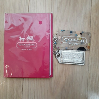 コーチ(COACH)の【のっちゃん様　専用】COACH　ミニメモノート&キーホルダー(キーホルダー)