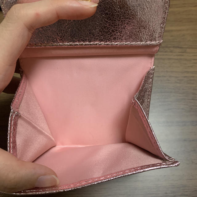 SPIRAL GIRL(スパイラルガール)のSPIRAL GIRL 2つ折り ピンク 財布 新品　プレゼント レディースのファッション小物(財布)の商品写真
