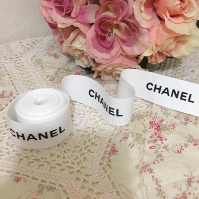 CHANEL(シャネル)のCHANEL♡リボン 太幅 レディースのバッグ(ショップ袋)の商品写真