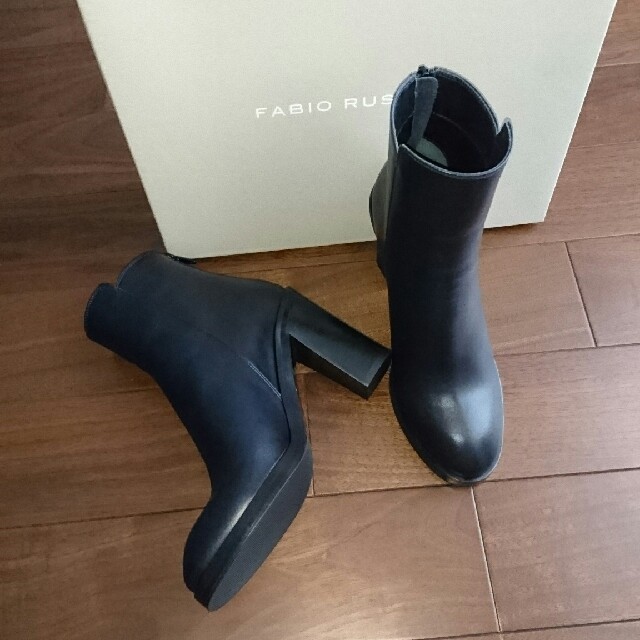 FABIO RUSCONI(ファビオルスコーニ)の新品 ファビオルスコーニ ブーツ レディースの靴/シューズ(ブーツ)の商品写真