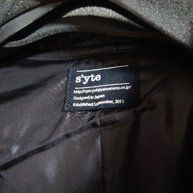 Yohji Yamamoto(ヨウジヤマモト)のsyte　ヨウジヤマモト　モッズコート　黒 メンズのジャケット/アウター(モッズコート)の商品写真