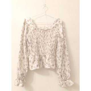 ダブルクローゼット(w closet)の【w closet】ボタニカルブラウス(シャツ/ブラウス(長袖/七分))