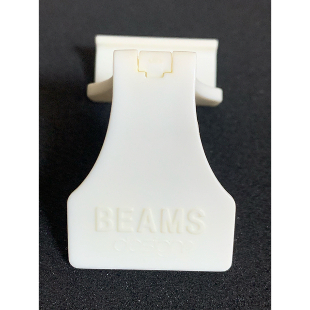 BEAMS(ビームス)のbeamsデザイン　スマホスタンド メンズのファッション小物(キーホルダー)の商品写真