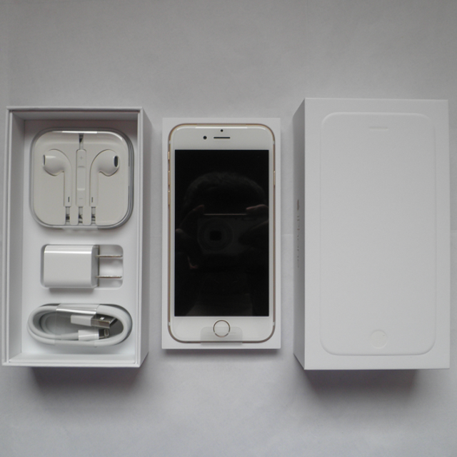 Apple - iPhone6 16GB docomo 新品 未使用 ゴールド(金)