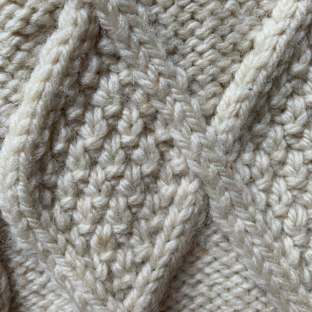 TODAYFUL(トゥデイフル)の最終値下げ　Fisherman knit ヴィンテージ　ニット　ホワイト　白 レディースのトップス(ニット/セーター)の商品写真