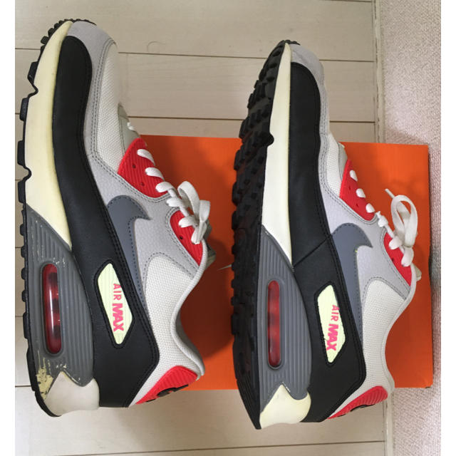 NIKE(ナイキ)のNIKE AIR MAX 90 箱無し　中古品 メンズの靴/シューズ(スニーカー)の商品写真