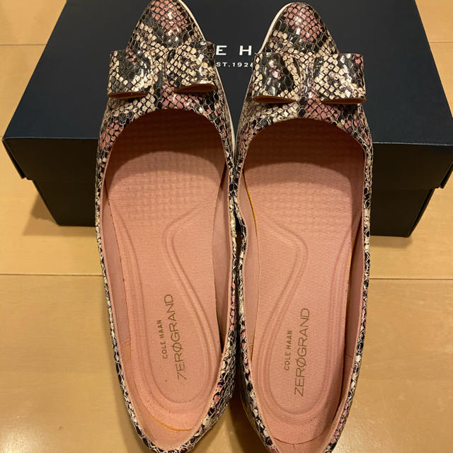 Cole Haan(コールハーン)のCOLE HAAN WOMEN ZEROGRAND BOW  レディースの靴/シューズ(ハイヒール/パンプス)の商品写真