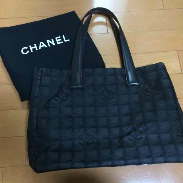 CHANEL(シャネル)のシャネルトラベルライン レディースのバッグ(トートバッグ)の商品写真