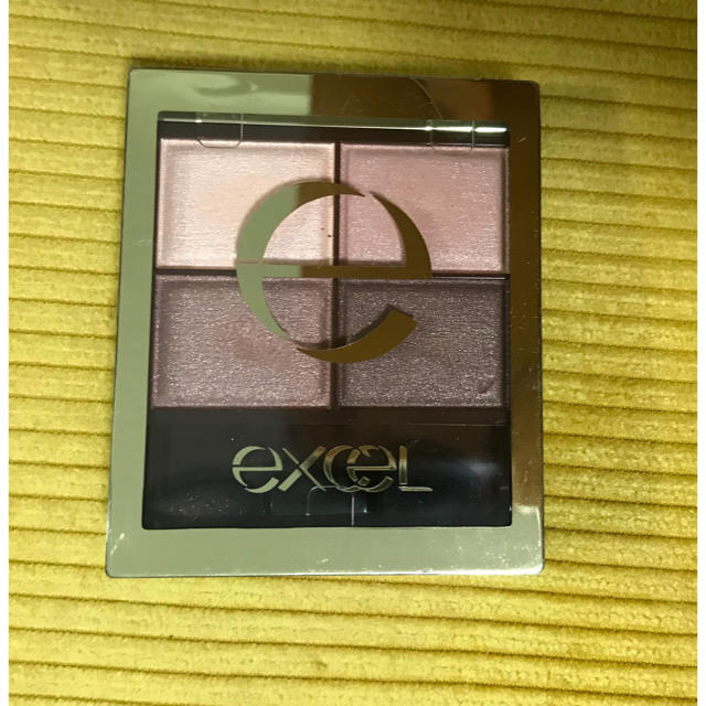 Excel アイシャドウ(SR03) コスメ/美容のベースメイク/化粧品(アイシャドウ)の商品写真