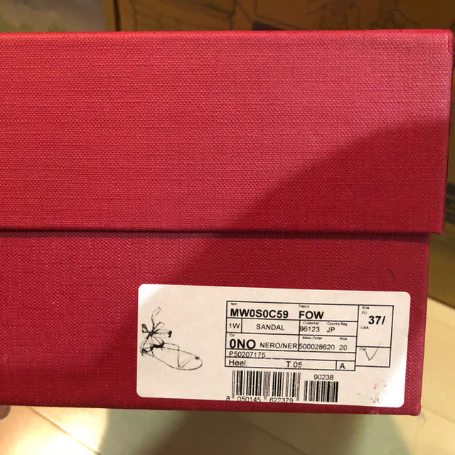 VALENTINO 37.5の通販 by マユリ's shop|ヴァレンティノならラクマ - ヴァレンティノ レースアップサンダル 高品質特価