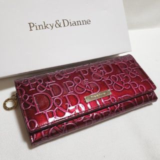 ピンキーアンドダイアン(Pinky&Dianne)のPinky&Dianne エナメルロゴ型押し柄長財布 ボルドー(財布)