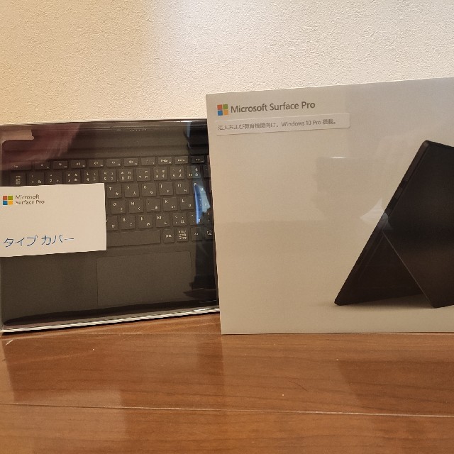 スマホ/家電/カメラSurface Pro 6 (i5) タイプカバー付 新品未開封