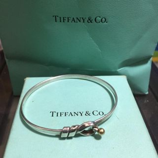 ティファニー(Tiffany & Co.)の  TIFFANY ティファニーフックアイ フラットワイヤー バングル ブレス(ブレスレット/バングル)