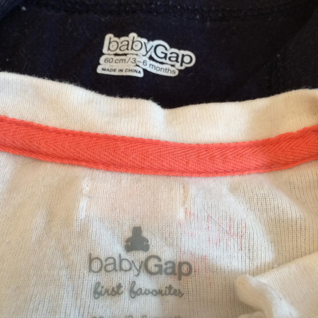 babyGAP(ベビーギャップ)のbabyGAPロンパースセット キッズ/ベビー/マタニティのベビー服(~85cm)(ロンパース)の商品写真