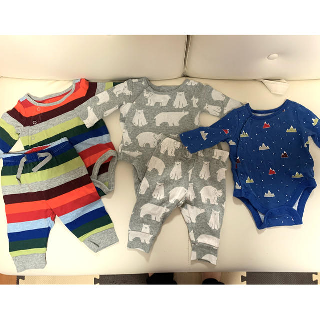 GAP(ギャップ)のベビーギャップ　セットアップ　新生児〜3ヶ月　ロンパース　沐浴ガーゼ キッズ/ベビー/マタニティのベビー服(~85cm)(ロンパース)の商品写真