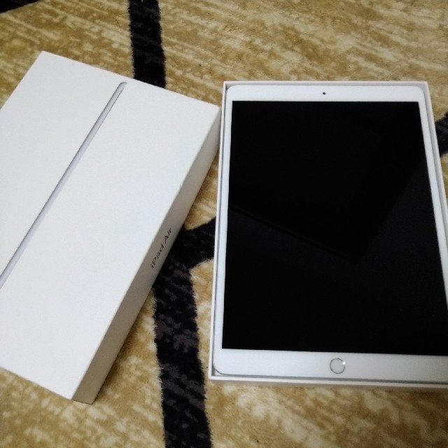 ipad　Air3　64G　WiFiモデル　シルバー