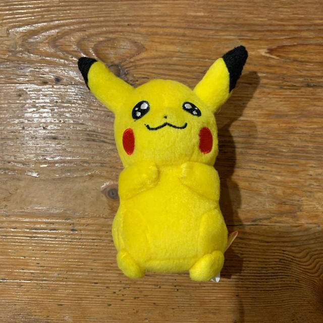 ポケモン ポケモン ピカチュウ ぬいぐるみキーホルダー の通販 By L ポケモンならラクマ