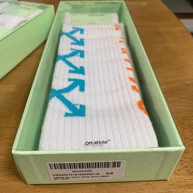 OFF-WHITE(オフホワイト)のoff white 靴下　ソックス ARROWS LOGO SOCKS  メンズのレッグウェア(ソックス)の商品写真