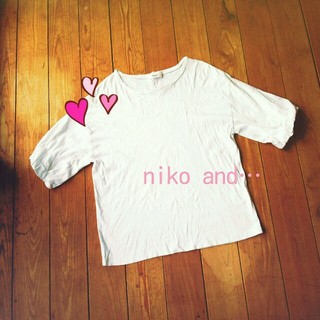 ニコアンド(niko and...)のniko and…お値下げです🎵(カットソー(半袖/袖なし))