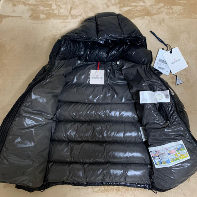 MONCLER(モンクレール)の超美品☆モンクレール　ダウン メンズのジャケット/アウター(ダウンジャケット)の商品写真