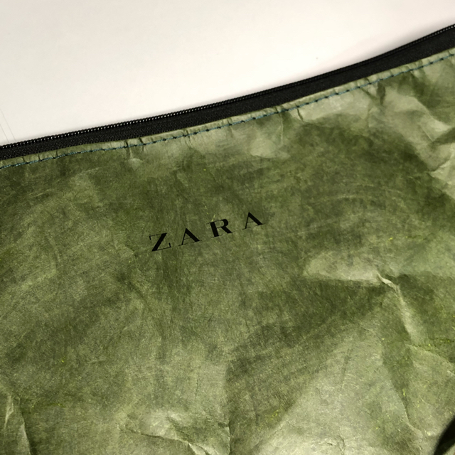 ZARA(ザラ)のZARA クラッチバッグ（ポーチ） レディースのバッグ(クラッチバッグ)の商品写真