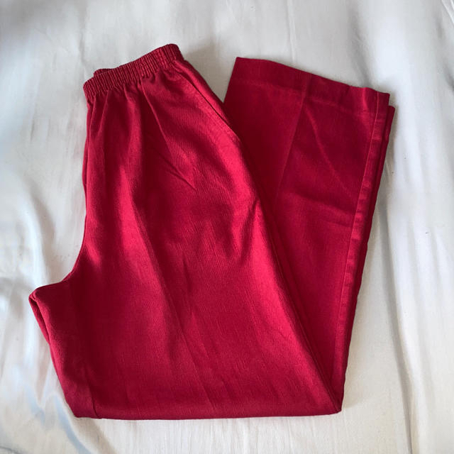 Lochie(ロキエ)の古着　RED ボトムス　cotton polyester レディースのパンツ(その他)の商品写真