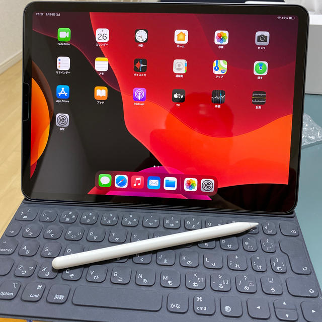 iPad(アイパッド)のiPad pro 10.5   smartkeyboard pencil スマホ/家電/カメラのPC/タブレット(タブレット)の商品写真