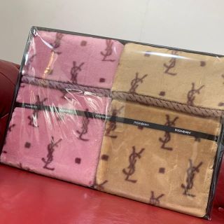 イヴサンローランボーテ(Yves Saint Laurent Beaute)のYves saint Laurent  イヴサンローラン マイヤー毛布 寝具(毛布)