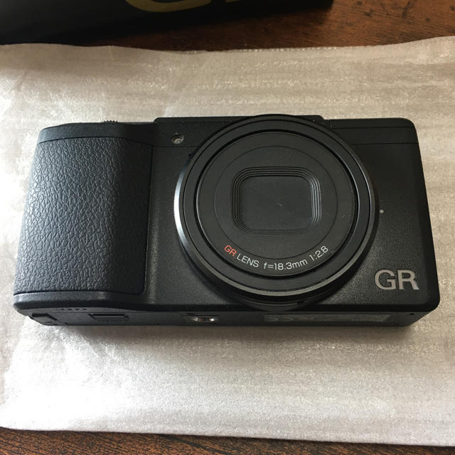 RICOH(リコー)の【即購入OK】GR Ⅱ　(リコーGR2)　新品、未使用 スマホ/家電/カメラのカメラ(デジタル一眼)の商品写真