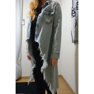 エイチアンドエム(H&M)のダメージデニム フリンジ アシンメトリー カーディガン デニムジャケット(Gジャン/デニムジャケット)