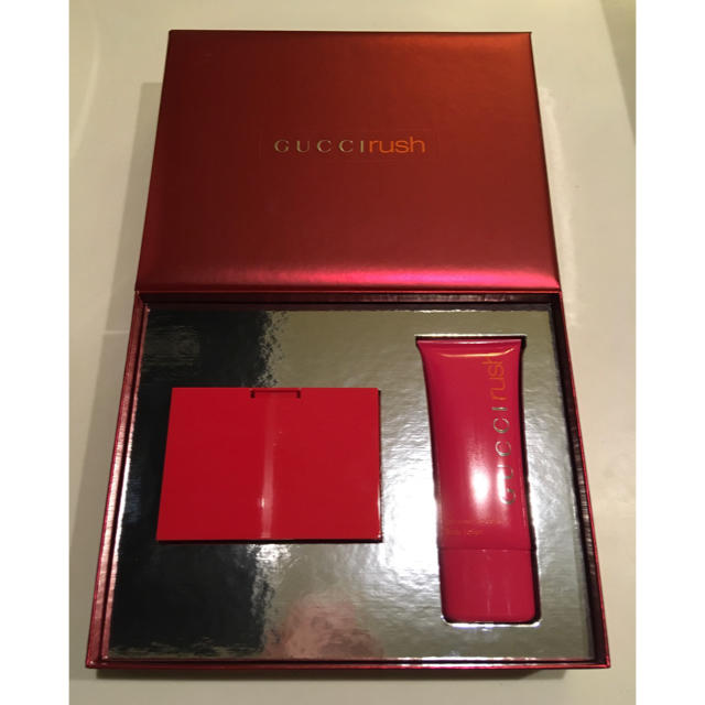 Gucci(グッチ)のGUCCI ラッシュセット コスメ/美容の香水(香水(女性用))の商品写真