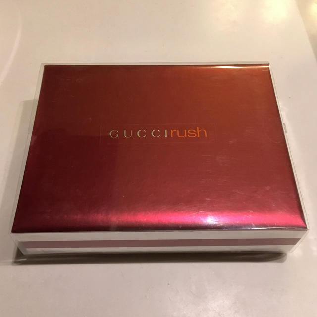 Gucci(グッチ)のGUCCI ラッシュセット コスメ/美容の香水(香水(女性用))の商品写真