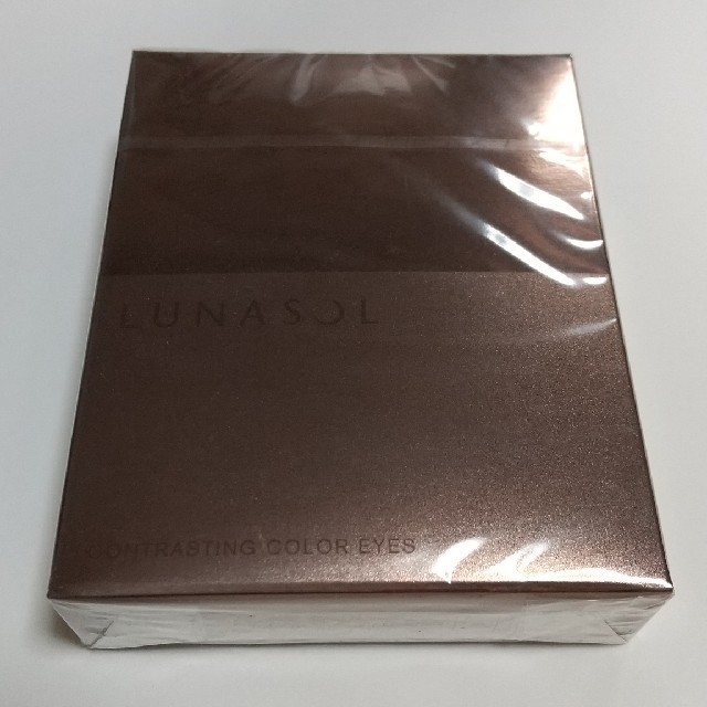 LUNASOL(ルナソル)の●新品●ルナソル コントラスティングカラーアイズ EX01  コスメ/美容のベースメイク/化粧品(アイシャドウ)の商品写真