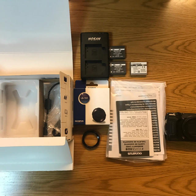 ほぼ新品 オリンパス TG-6 ブラック 防水 2