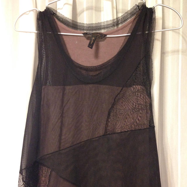 BCBGMAXAZRIA(ビーシービージーマックスアズリア)のBCBG★美品★レース★タンクトップ レディースのトップス(タンクトップ)の商品写真