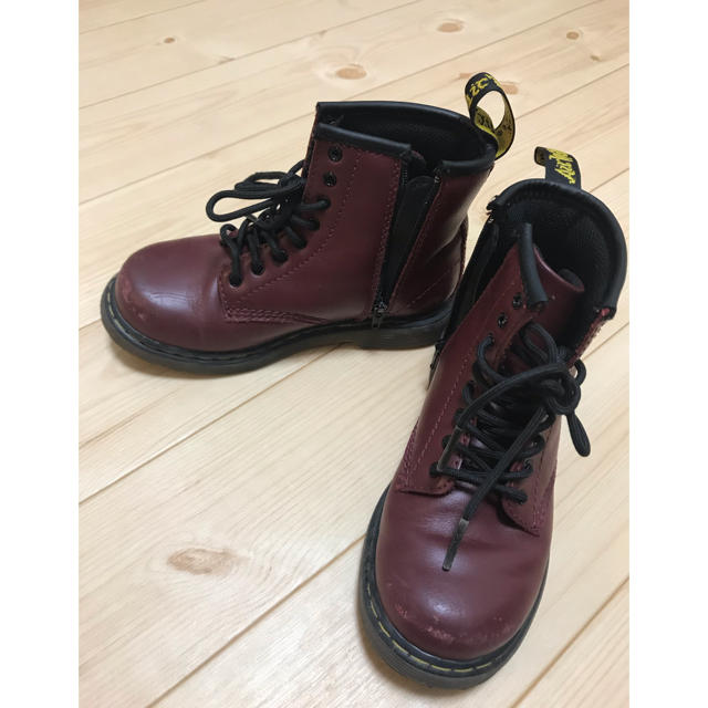 Dr.Martens(ドクターマーチン)のDR.MARTENS ドクターマーチン  キッズ　UK9 16.5㌢ キッズ/ベビー/マタニティのキッズ靴/シューズ(15cm~)(ブーツ)の商品写真