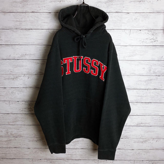 STUSSY(ステューシー)の【オススメ‼︎】【USA製】STUSSY◎ビッグロゴ パーカー メンズのトップス(パーカー)の商品写真